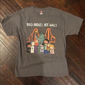 Inclusive Build bridges, not walls T-Shirt